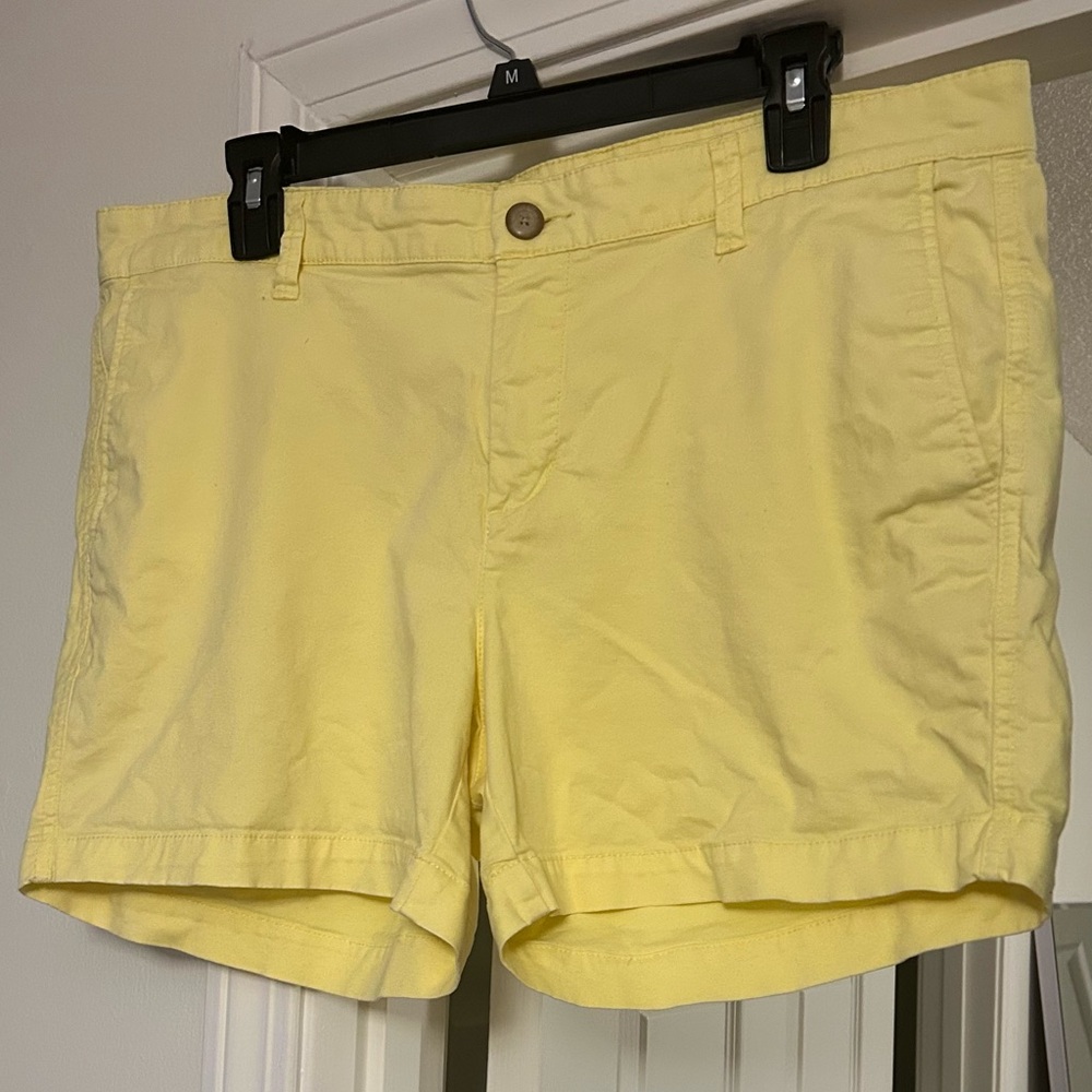 GAP Shorts Lemon Yellow